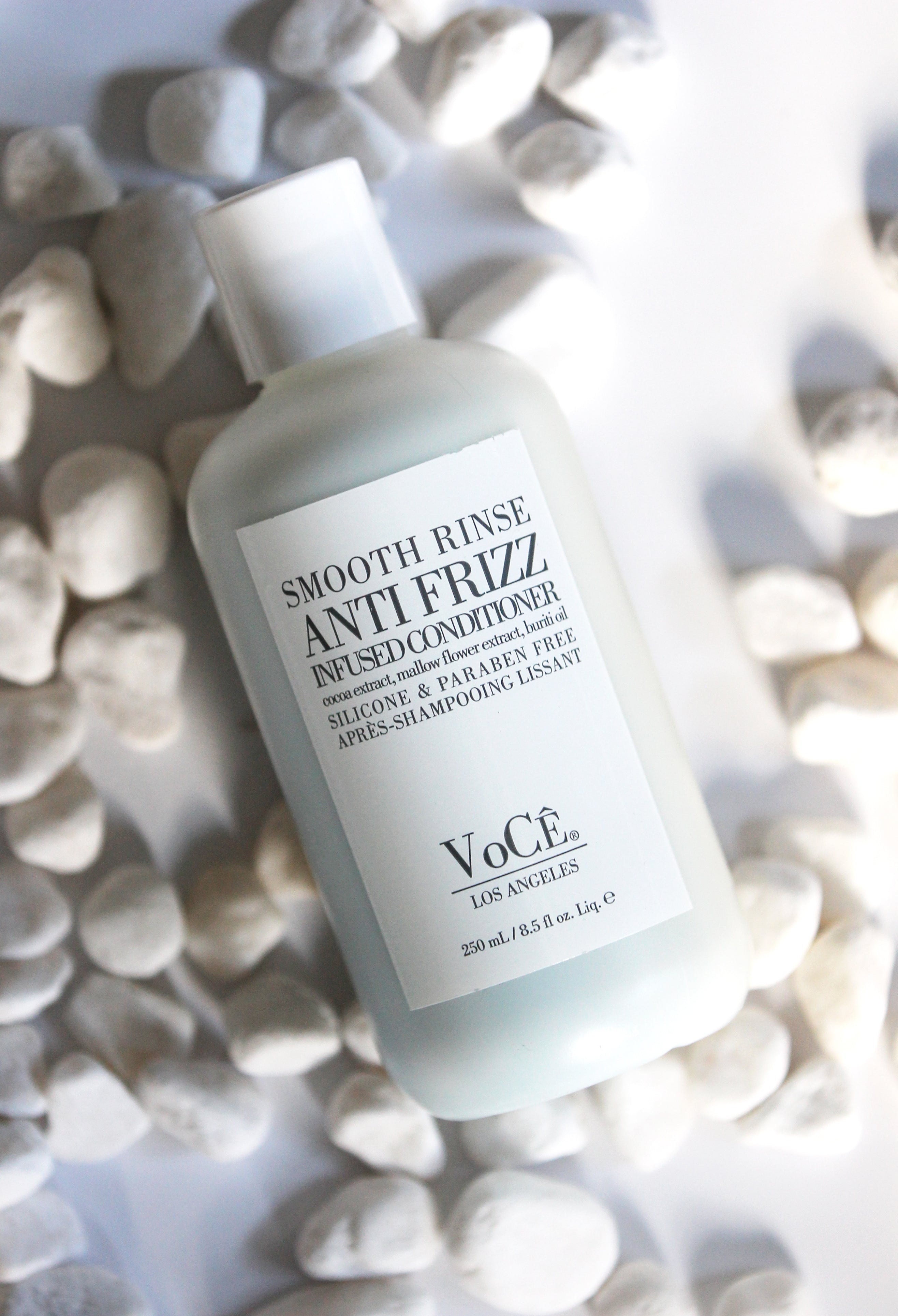 Acondicionador con infusión antifrizz de enjuague suave