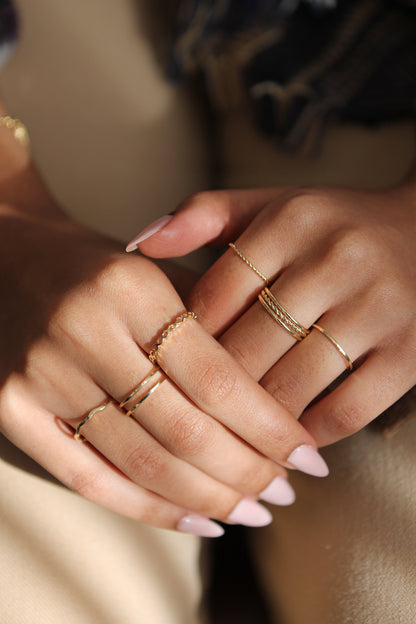 Juego de 6 anillos delicados bañados en oro de 14 k