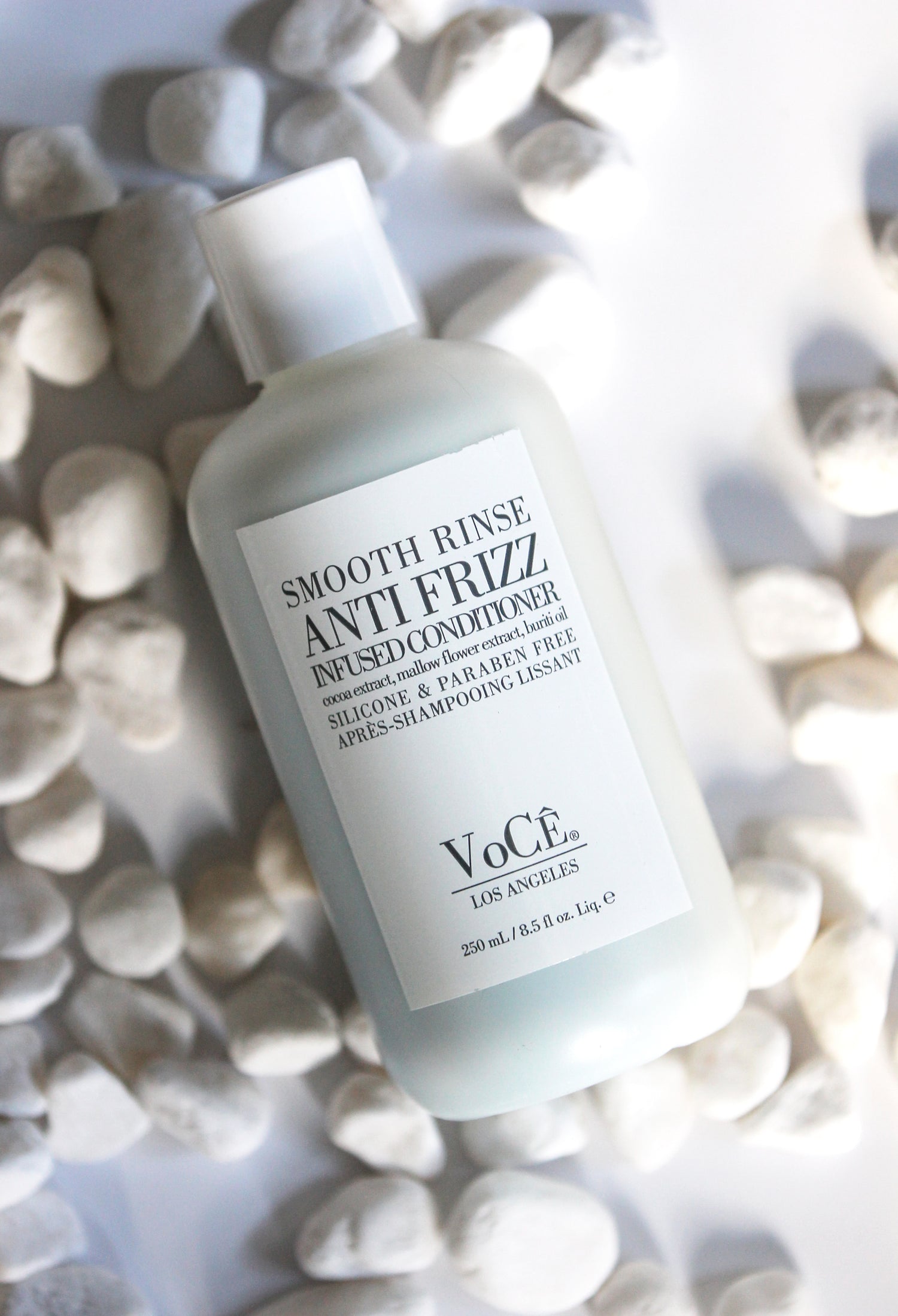 Acondicionador con infusión antifrizz de enjuague suave
